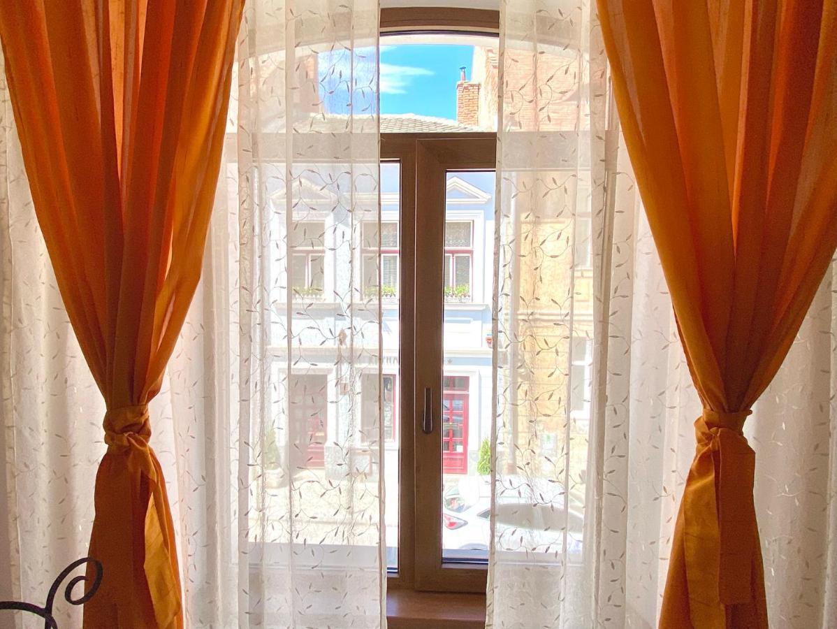 Charming Apartment - Heart Of Brasov Poarta Schei Extérieur photo